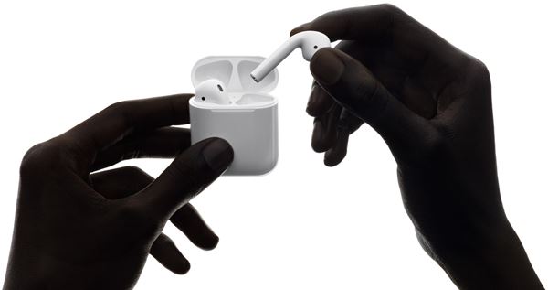 AirPods หูฟังไร้สาย