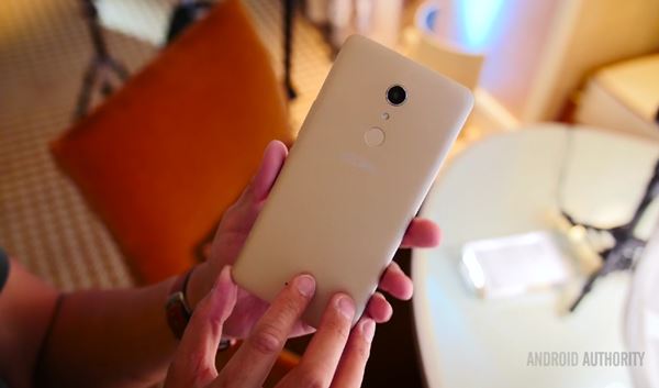 Alcatel A3 XL