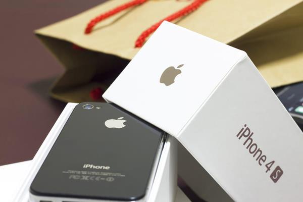 ราคาเปลี่ยนแบต iPhone 