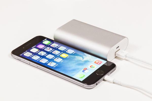 ราคาเปลี่ยนแบตฯ iPhone