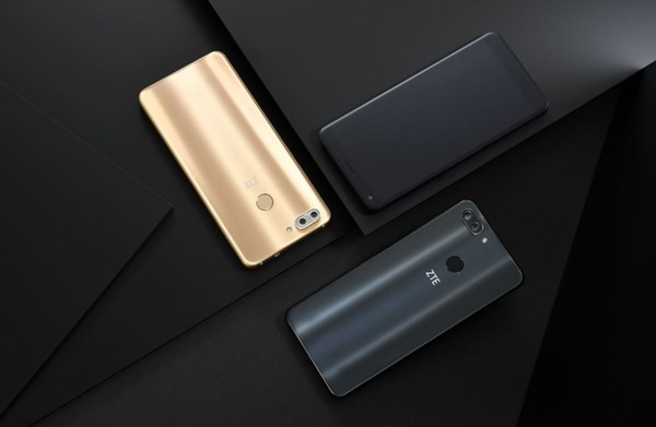 ZTE Blade V9 และ ZTE Blade V9 Vita