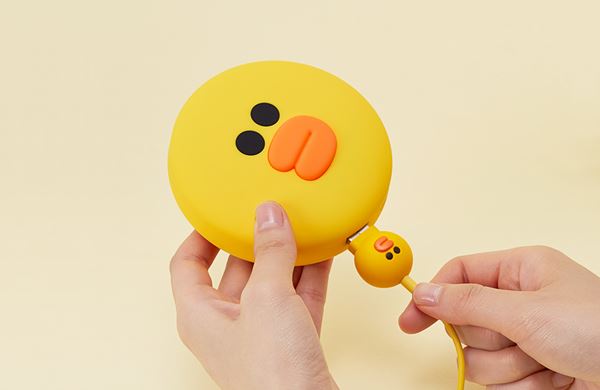 Power Bank Brown และ Sally จาก LINE