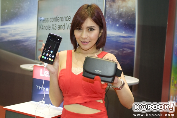 พริตตี้สาวสวยที่งาน Thailand Mobile Expo 2016