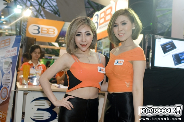 พริตตี้สาวสวยที่งาน Thailand Mobile Expo 2016