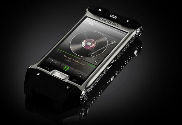 HANMAC NEW DEFENCY สมาร์ทโฟนสุดหรูดีไซน์เฉียบ ราคาเหยียบ 2 แสน