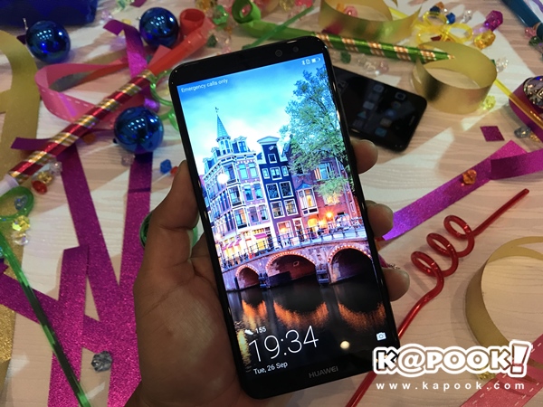 Huawei nova 2i