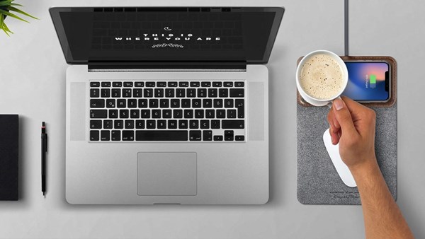 MousePad+ แผ่นรองเม้าส์พร้อมแท่นชาร์จ