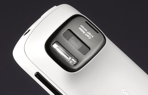 Nokia 808 PureView
