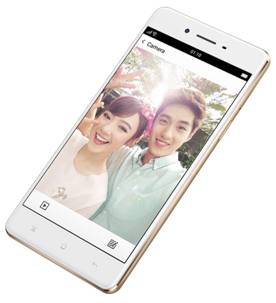 OPPO F1