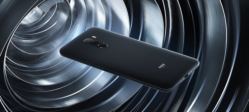 POCO F1