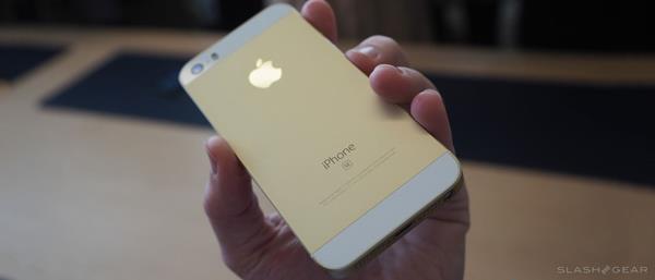 รวมสารพัดรีวิว iPhone SE