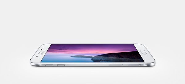 เปิดตัว Samsung Galaxy A8