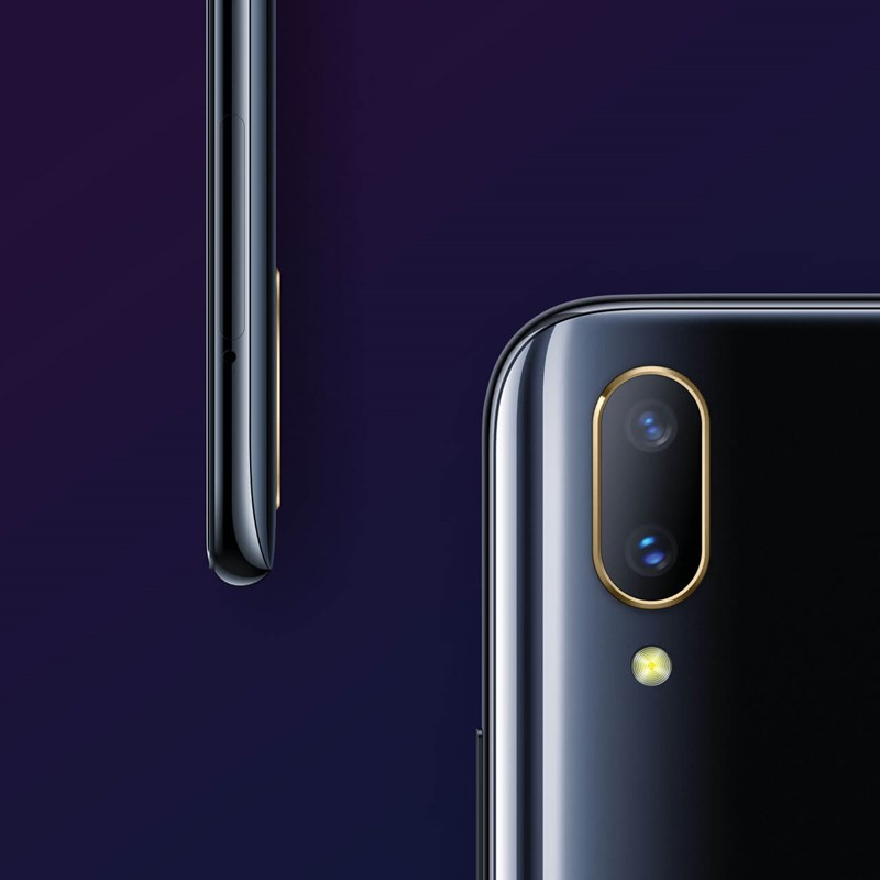 vivo V11 และ vivo V11i 