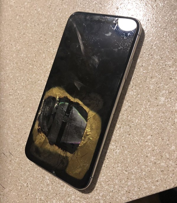 iPhone X ระเบิด