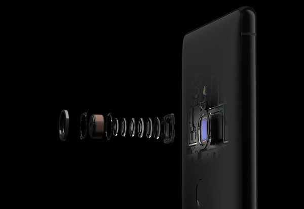 Sony Xperia XZ2