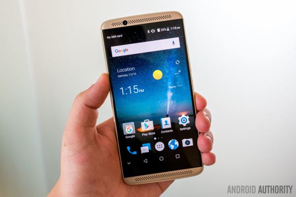 เปิดตัว ZTE Axon 7 