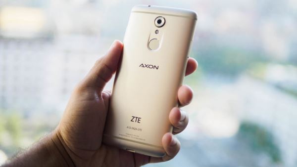 มือถือที่ดีที่สุดประจำปี 2016