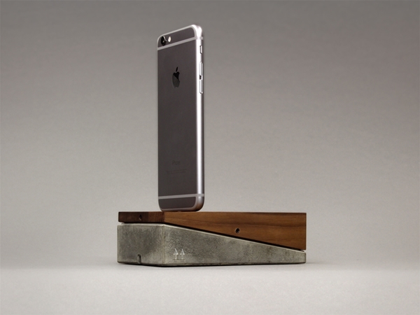 10 แท่นชาร์จสำหรับ iPhone 6s และ iPhone 6s Plus