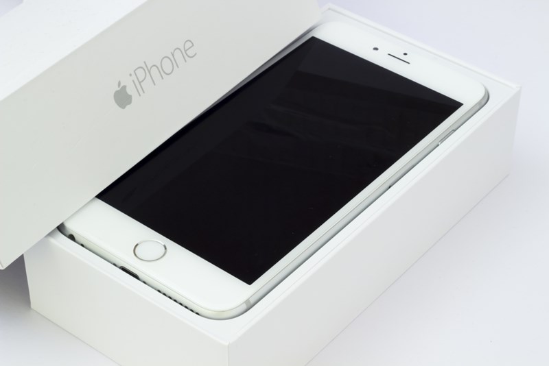iPhone เครื่องหิ้วกับเครื่องศูนย์ต่างกันอย่างไร