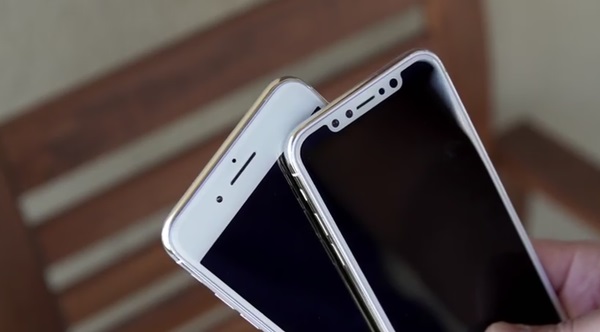 iPhone 7s Plus กับ iPhone 8 จำลอง