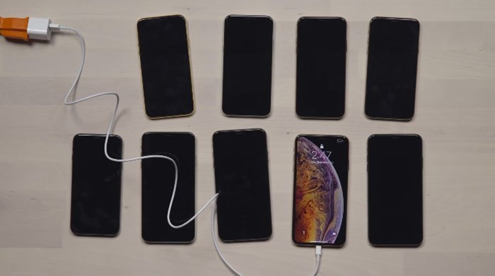 iPhone XS, XS Max พบปัญหาชาร์จไฟไม่เข้า