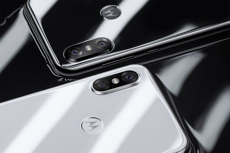Motorola P30