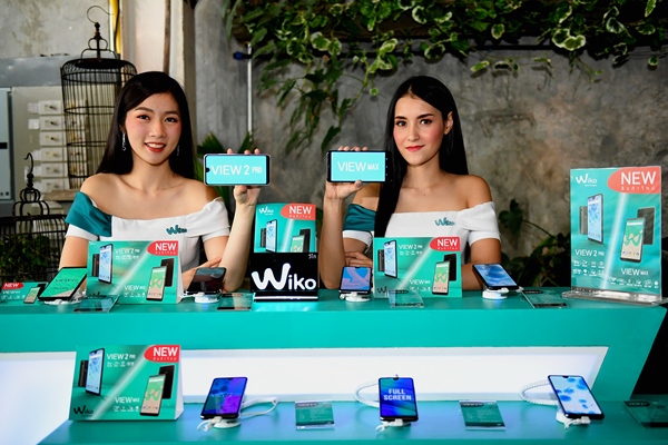  View 2 Pro และ View Max