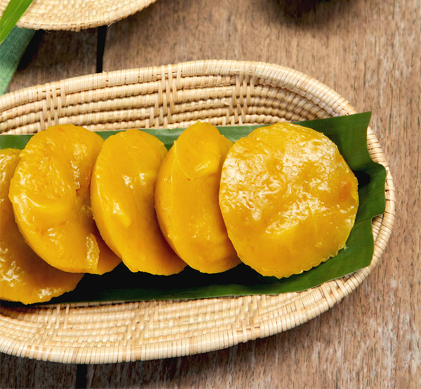 10 สูตรขนมไทยยอดนิยมแห่งปี 2558 หวานจนต้องบอกต่อ