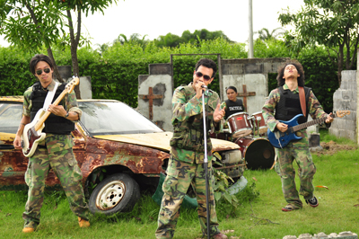 เครสเชนโด MV เพลง พอก่อน