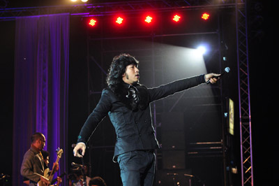 คอนเสริต์ Season Of Love Song