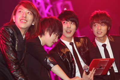 Holika Holika Presents Magic Party With CNBLUE