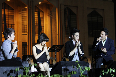 เปิดตัว ศิลปิน Now and Then