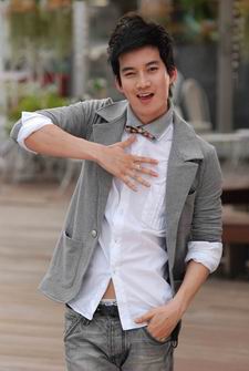 เชน ธนา MV เพลง ไม่รักไม่ไหว