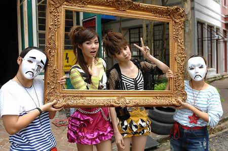 โฟร์-มด MV เพลง คนขี้เหงามักเจ้าชู้