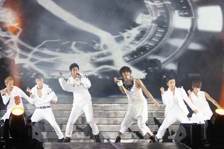 Mnet ULTIMATE LIVE IN THAILAND