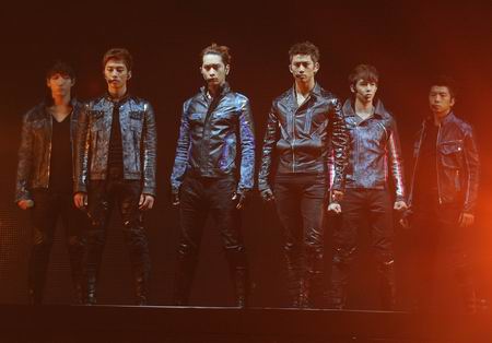 Mnet ULTIMATE LIVE IN THAILAND