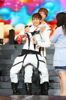 Mnet ULTIMATE LIVE IN THAILAND