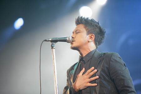O2 One Concert 