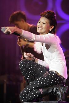 O2 One Concert 