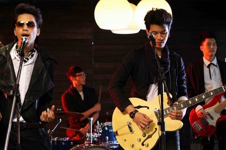 Black Vanilla MV เพลง ความเหงาทำได้ทุกอย่าง