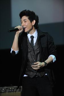 บอย peacemaker