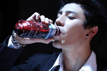 โดม  MV เพลง รักเธอตลอดกาล