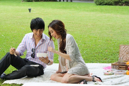 นาวิน ต้า MV เพลง รักแท้หรือคนแก้เหงา