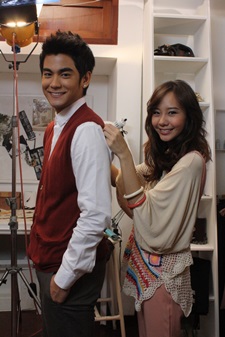 เต้ย จรินทร์พร MV เพลง ชอบที่เธอยิ้มมา