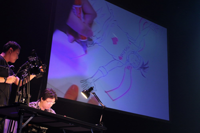 คอนเสิร์ตวาดดนตรีด้วยการ์ตูน วาด – เล่น