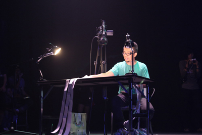 คอนเสิร์ตวาดดนตรีด้วยการ์ตูน วาด – เล่น