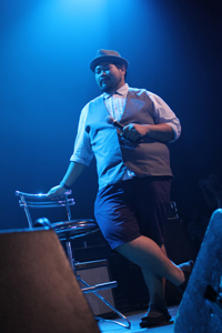 คอนเสิร์ตวาดดนตรีด้วยการ์ตูน วาด – เล่น