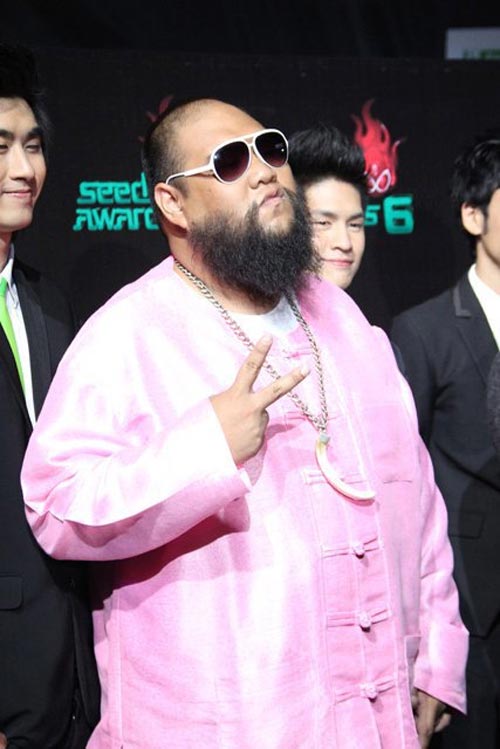 กอล์ฟ ฟักกลิ้งฮีโร่