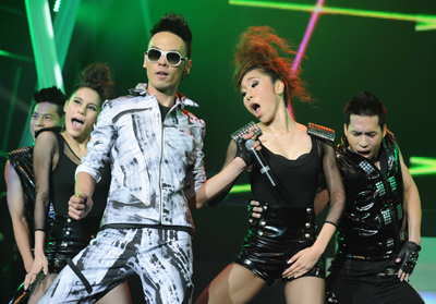 3.2.1 SHAKE IT AH! CONCERT