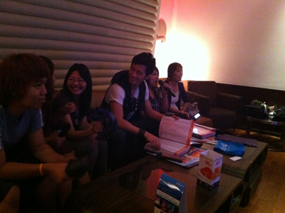 มีทแอนด์กรี๊ด บี้ เคพีเอ็น